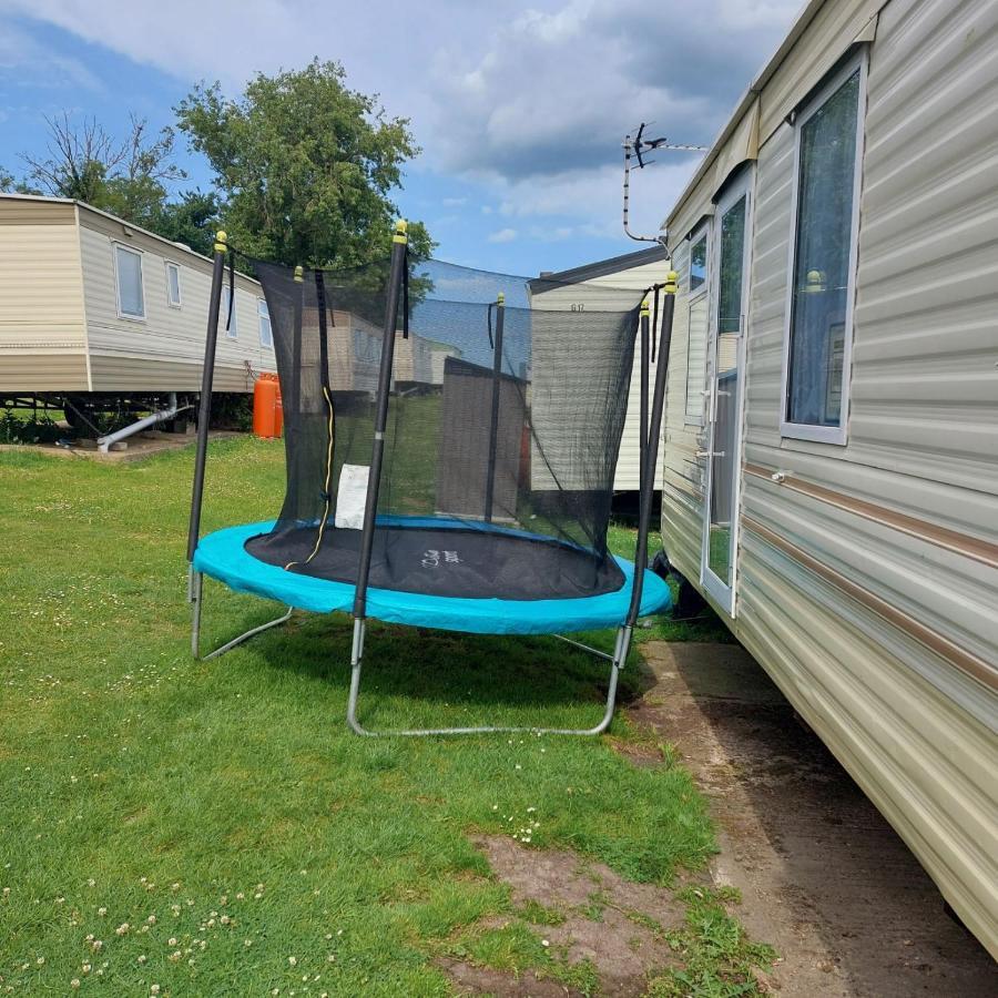 Warden Springs Caravan Park Ms16 Thornhill Road, Eastchurch,Me124Hf Sheerness Εξωτερικό φωτογραφία