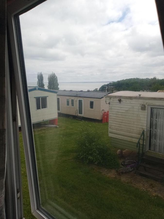 Warden Springs Caravan Park Ms16 Thornhill Road, Eastchurch,Me124Hf Sheerness Εξωτερικό φωτογραφία